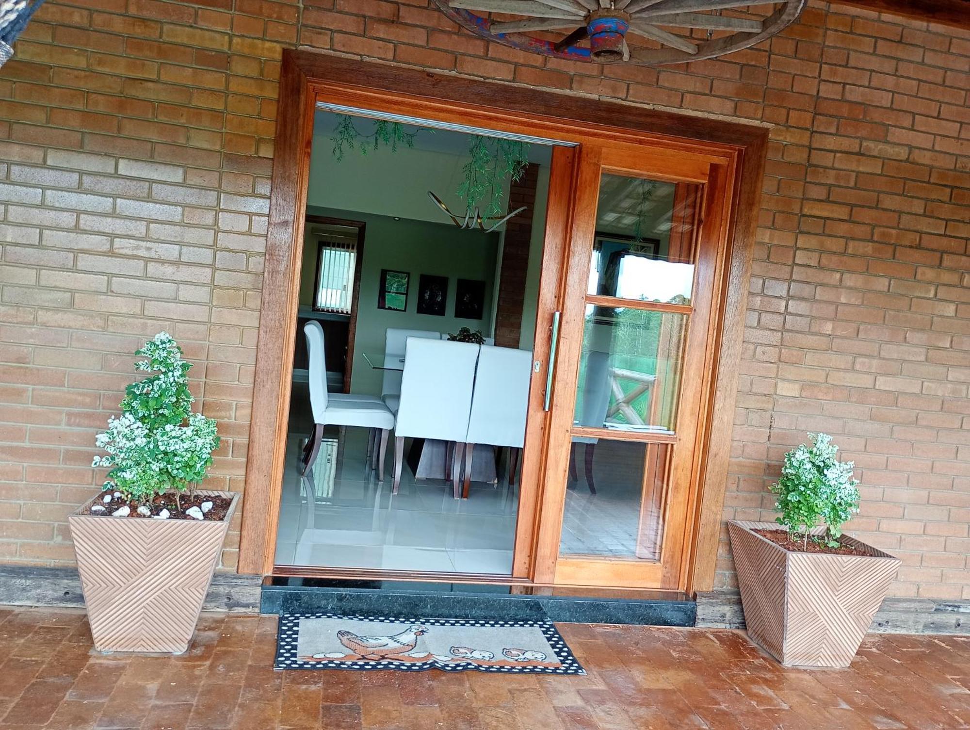 Chacara Alto Padrao Em Igarata Villa Buitenkant foto