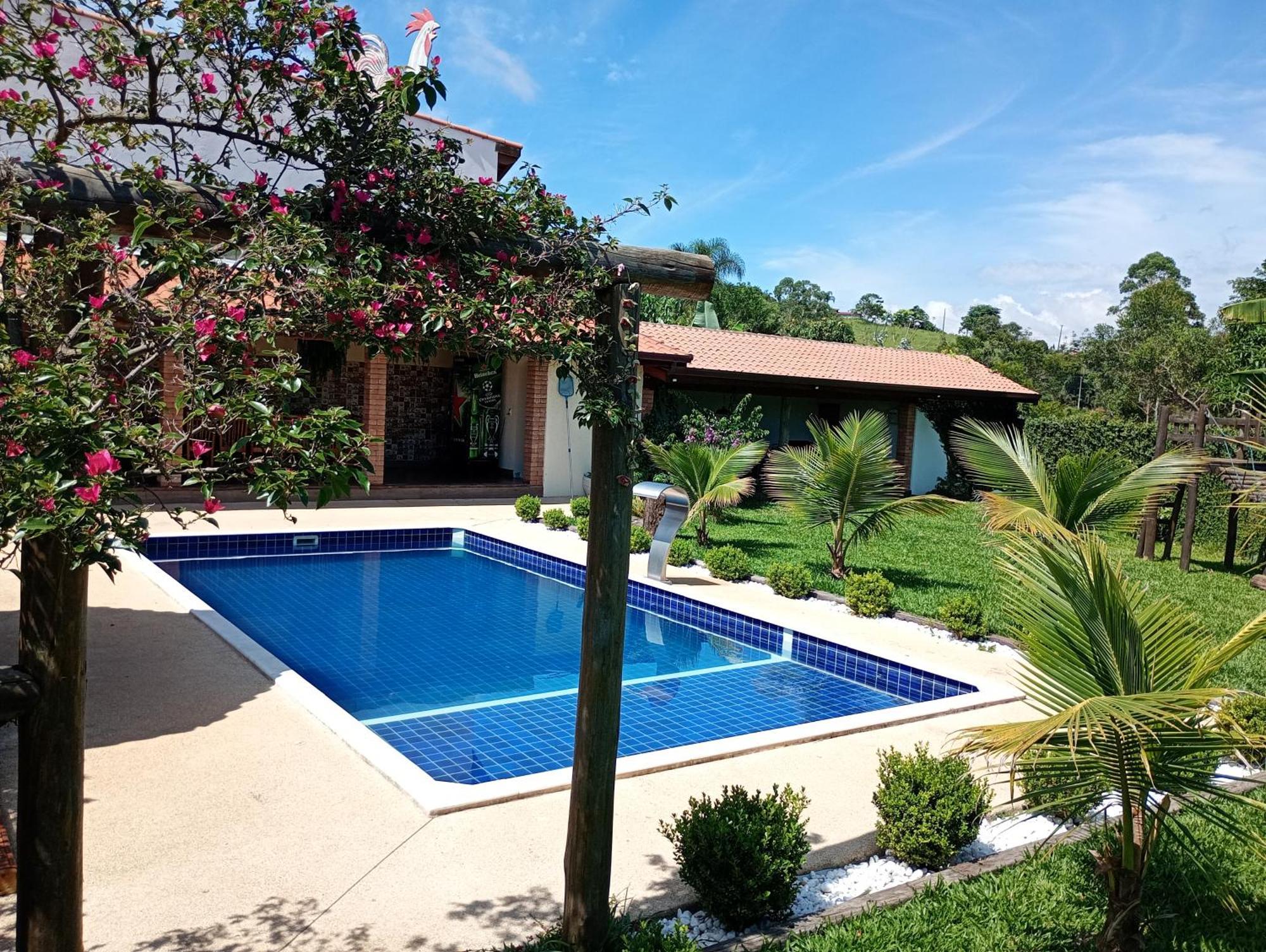 Chacara Alto Padrao Em Igarata Villa Buitenkant foto